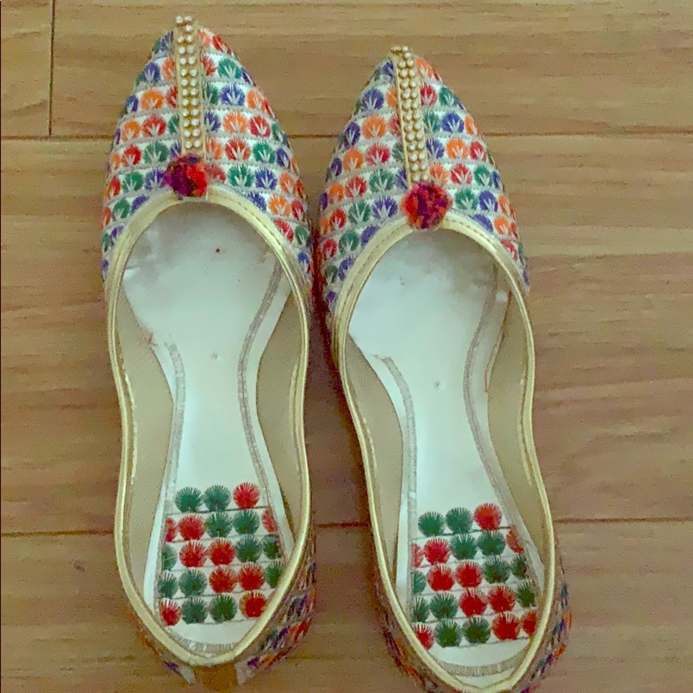 Indian shoes multicolored